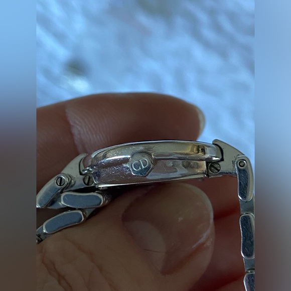 DIOR Watch With Diamonds - Picture 11 of 16